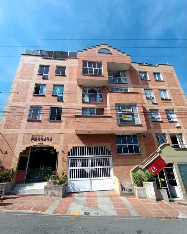 ARRIENDO APARTAMENTO BARRIO SAN ALONSO_1