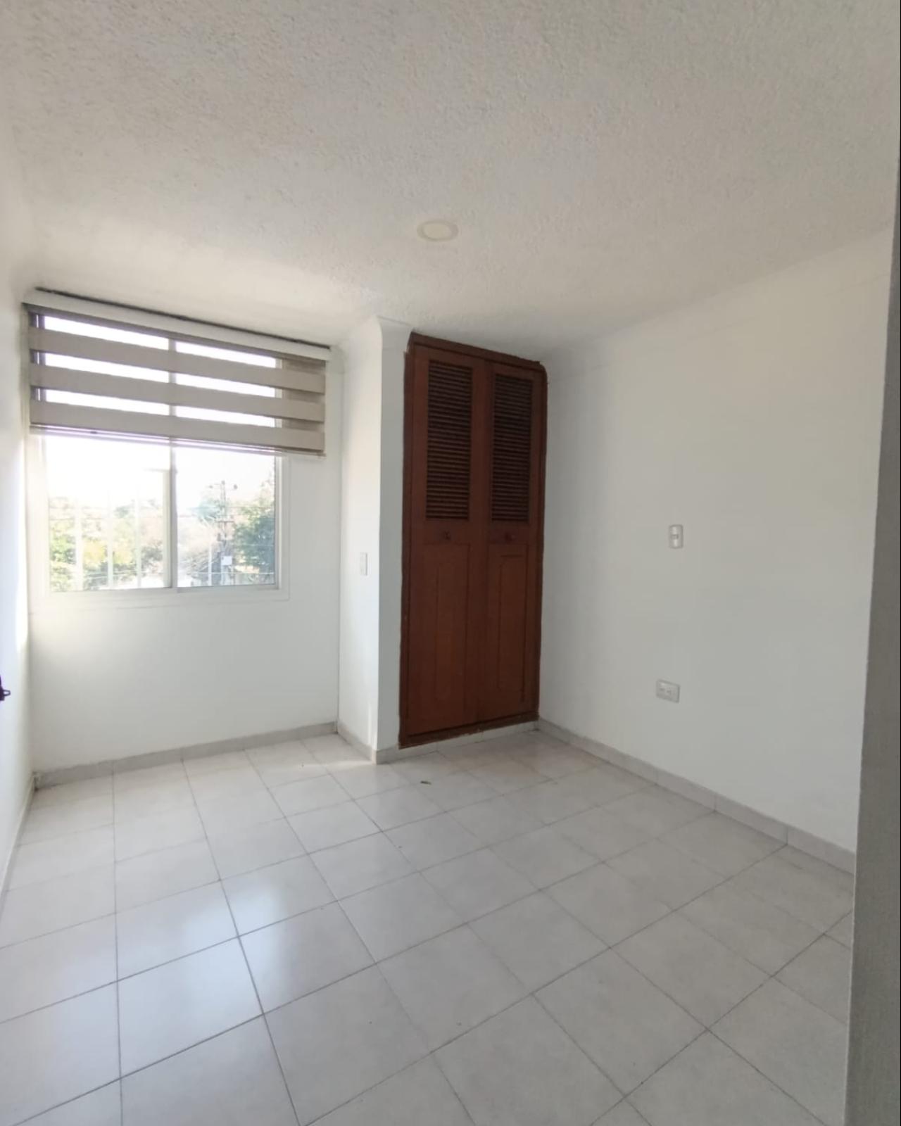 ARRIENDO APARTAMENTO BARRIO SAN ALONSO_6